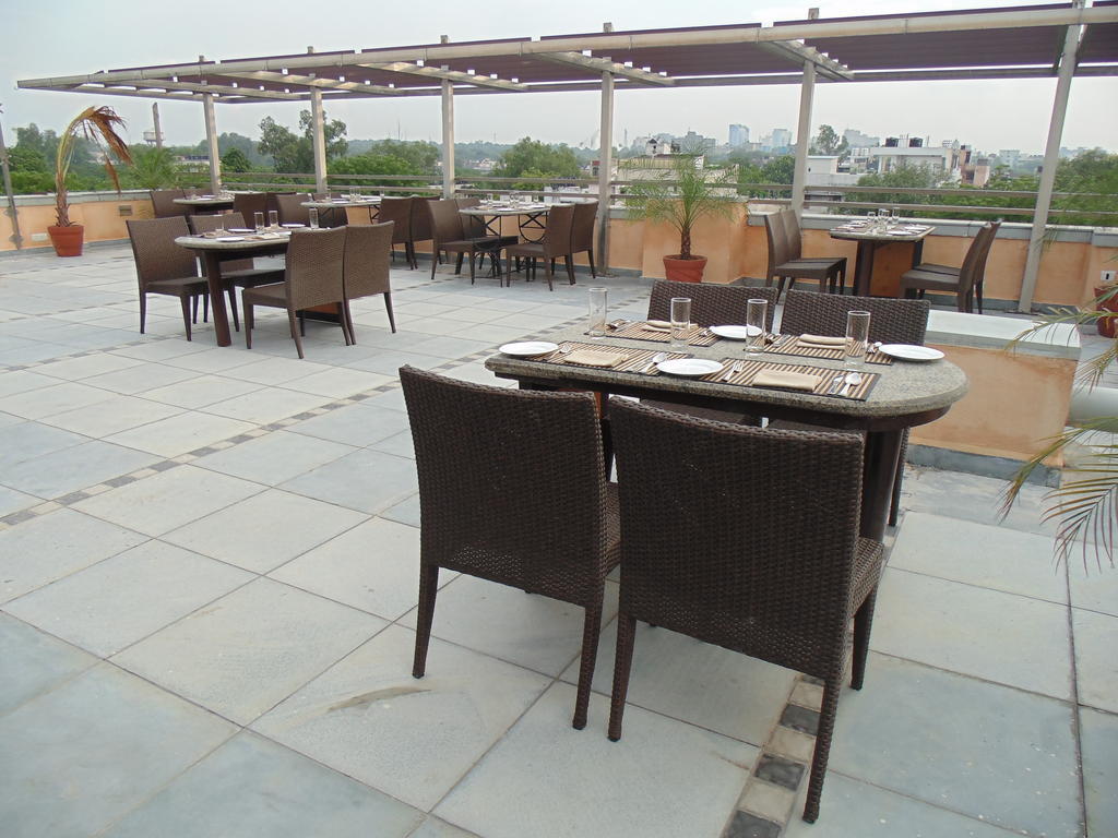 Rosemallow Hotel Нью-Делі Екстер'єр фото